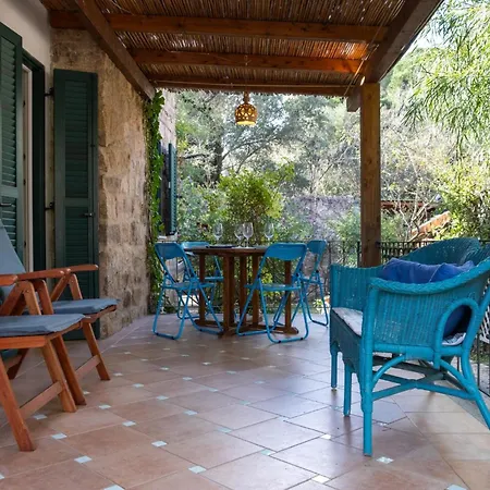 Cozy Baunei Escape *